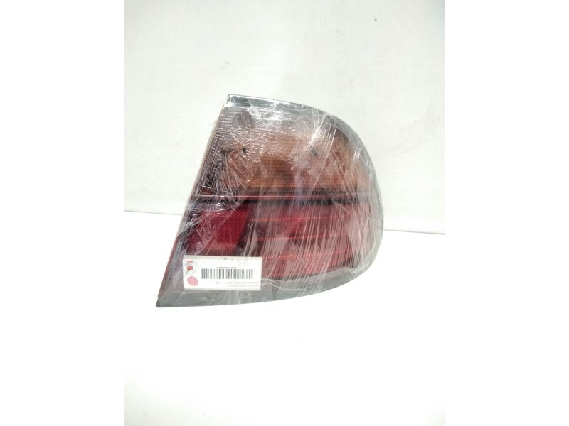 Recambio de piloto trasero derecho para nissan almera (n15) 1.4 cat referencia OEM IAM ICHIKOH 4726A  42392