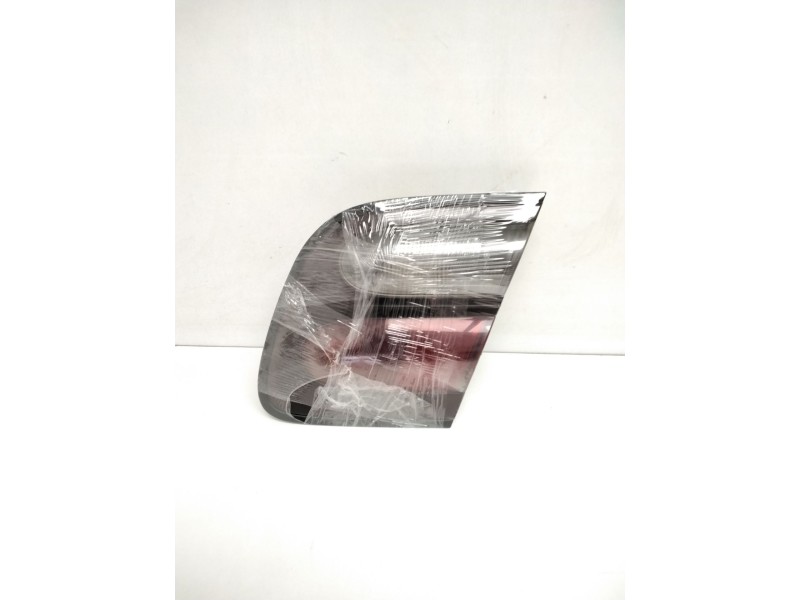 Recambio de piloto trasero central para nissan almera (n15) lx referencia OEM IAM BA75E R  