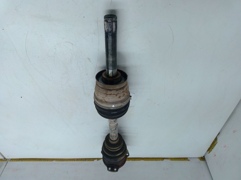 Recambio de transmision delantera derecha para nissan np300 pickup (d22) 2.5 dci 4x4 referencia OEM IAM   