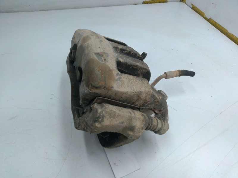 Recambio de pinza freno delantera izquierda para nissan np300 pickup (d22) 2.5 dci 4x4 referencia OEM IAM   