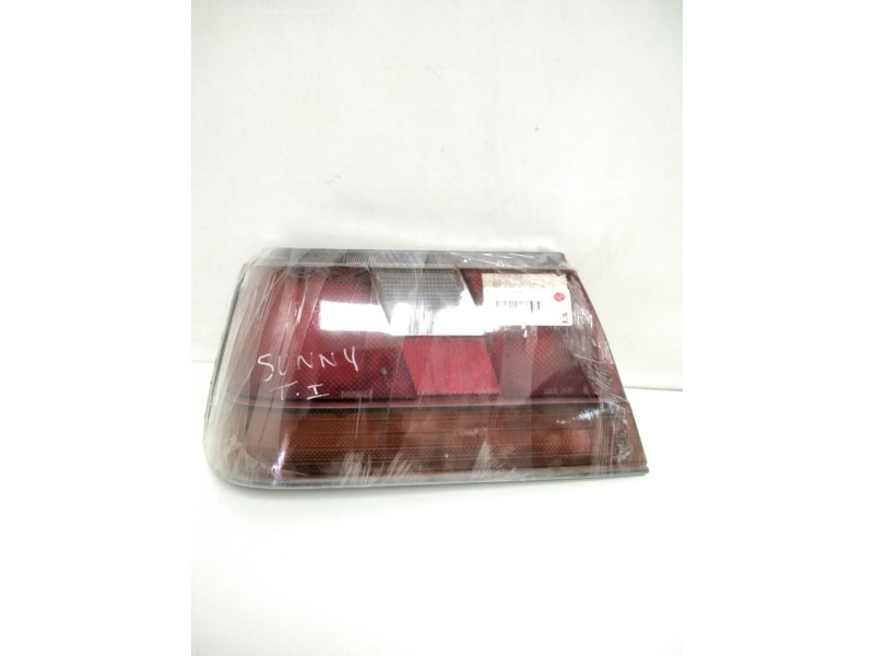 Recambio de piloto trasero izquierdo para » otros... premium 370 26 g 6x2 referencia OEM IAM IKI 4443 L PILOTO TRAS.I. NIS SUNNY