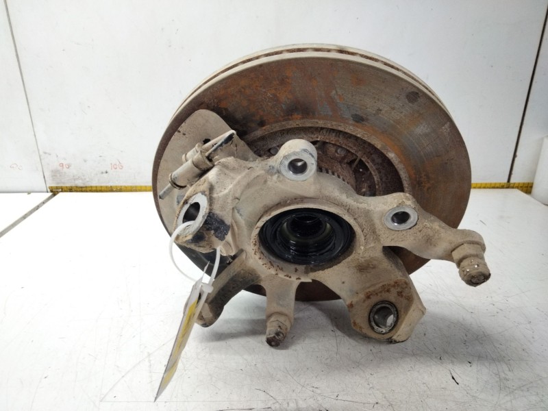 Recambio de mangueta completa delantero derecha para nissan np300 pickup (d22) 2.5 dci 4x4 referencia OEM IAM   