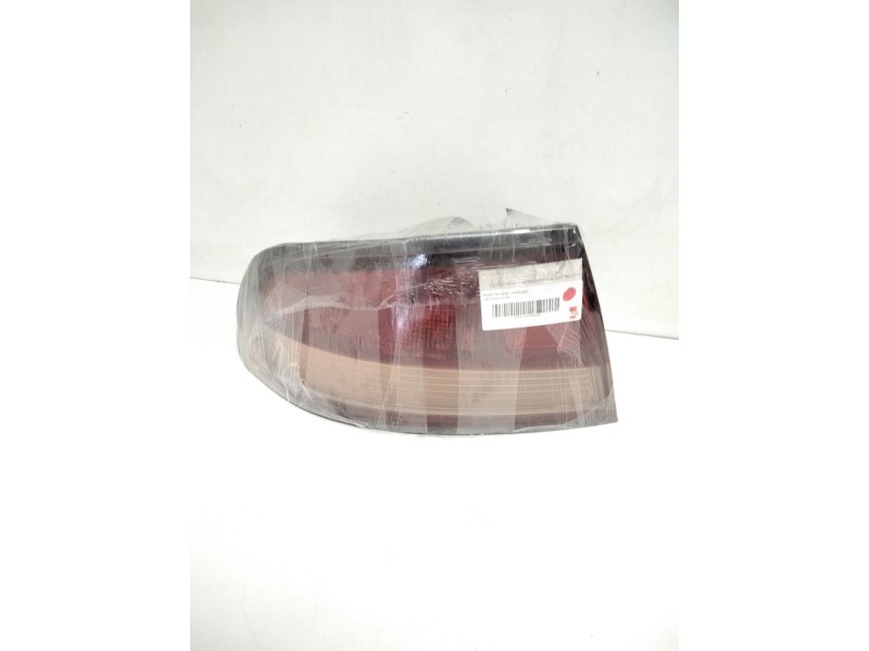 Recambio de piloto trasero izquierdo para mitsubishi galant berlina (e50) 1.8 cat referencia OEM IAM 0431612  103396