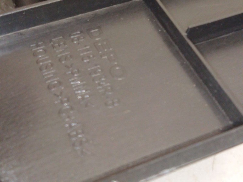 Recambio de piloto trasero derecho para nissan nv200 / evalia autobús e-nv (me0m) referencia OEM IAM 081151934R  