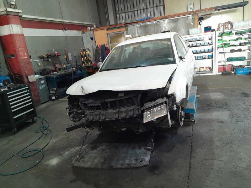 volkswagen passat b5 (3b2) del año 2000