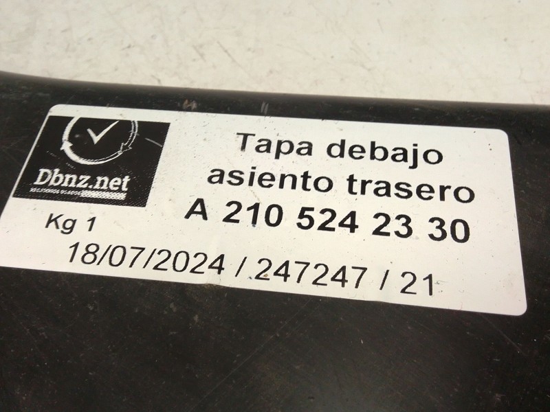 Recambio de cubrecarter para mercedes-benz clase e (w210) e 200 d (210.003) referencia OEM IAM A2105242330  