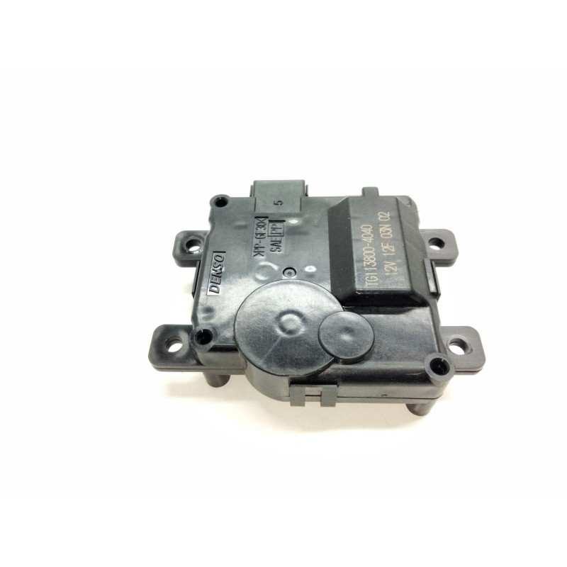 Recambio de motor de trampillas para isuzu d-max iii (tfr, tfs) 1.9 ddi (tfr87j, tfr87) referencia OEM IAM TG1138004040  