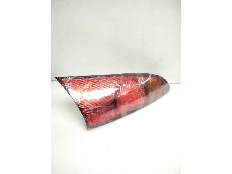 Recambio de piloto trasero derecho para ford focus berlina (cak) referencia OEM IAM XS4113404A  