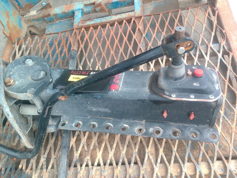 Recambio de pata semiremolque para prim-ball st octopussy referencia OEM IAM 26230240664  