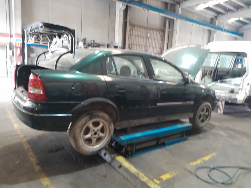 opel astra g sedán (t98) del año 1998