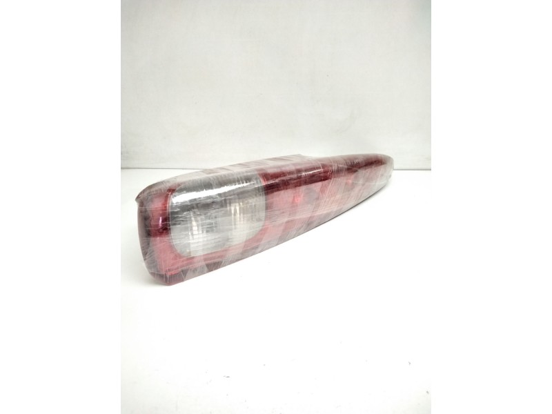 Recambio de piloto trasero derecho para daewoo tacuma cdx referencia OEM IAM 96260527 1156NA 