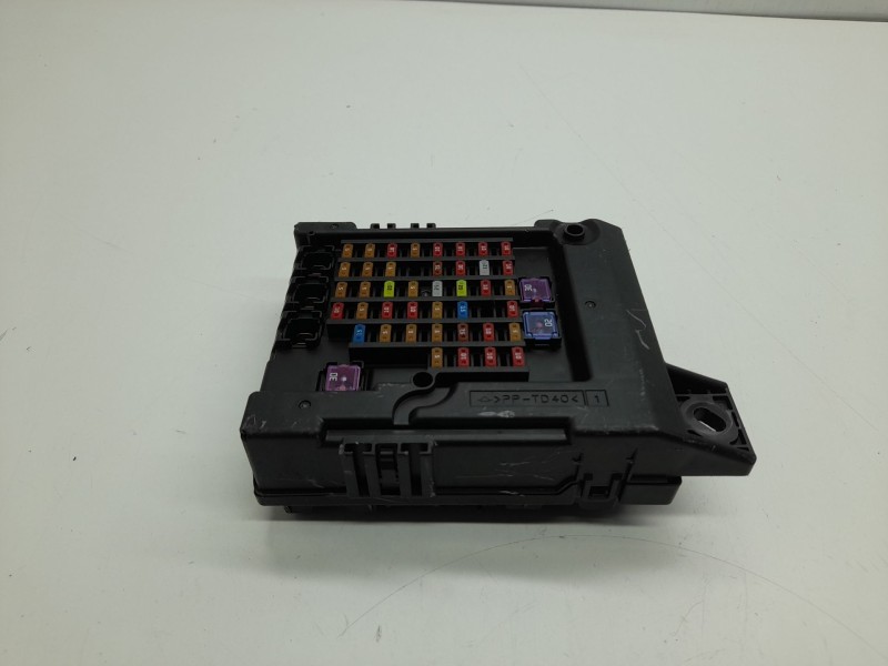Recambio de caja fusibles para isuzu d-max iii (tfr, tfs) 1.9 ddi (tfr87j, tfr87) referencia OEM IAM   
