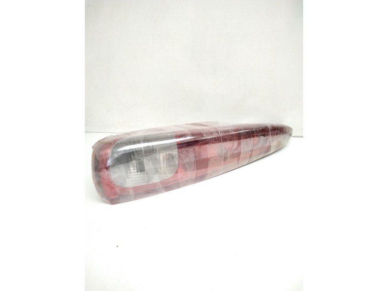 Recambio de piloto trasero derecho para daewoo tacuma sx referencia OEM IAM 96260527 300527R 