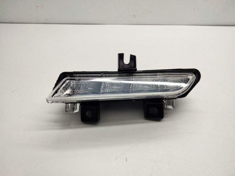 Recambio de piloto delantero izquierdo para renault clio iii (br0/1, cr0/1) 1.2 16v referencia OEM IAM 5511614LAE  