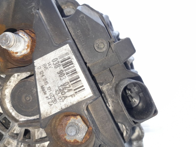 Recambio de alternador para volkswagen transporter t5 autobús (7hb, 7hj, 7eb, 7ej) 1.9 tdi referencia OEM IAM   