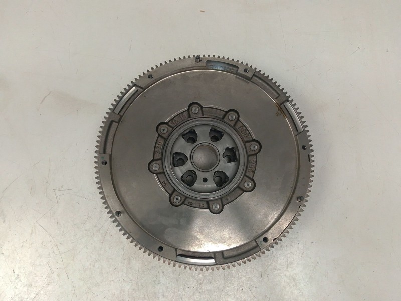 Recambio de volante motor para volkswagen tiguan (5n_) 2.0 tdi 4motion referencia OEM IAM 2294001362  