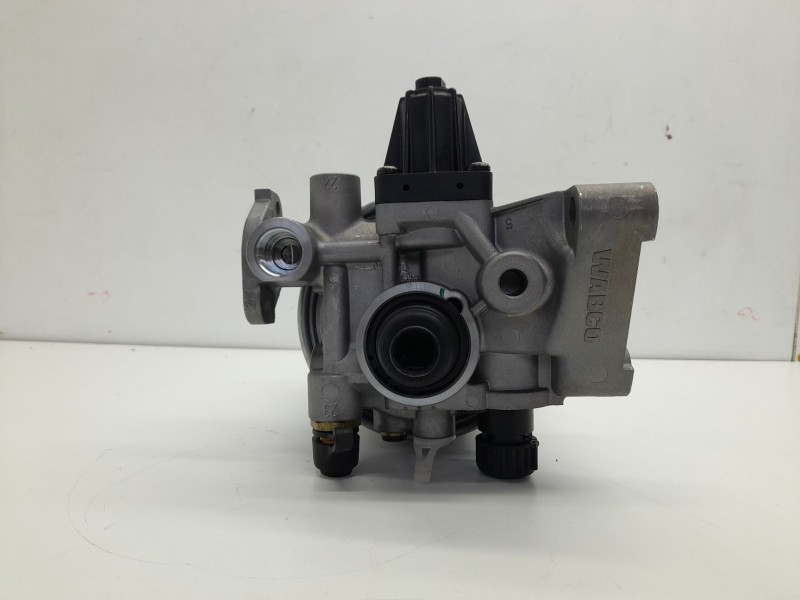 Recambio de secador de aire para mercedes-benz referencia OEM IAM A0004309815 9324000230 