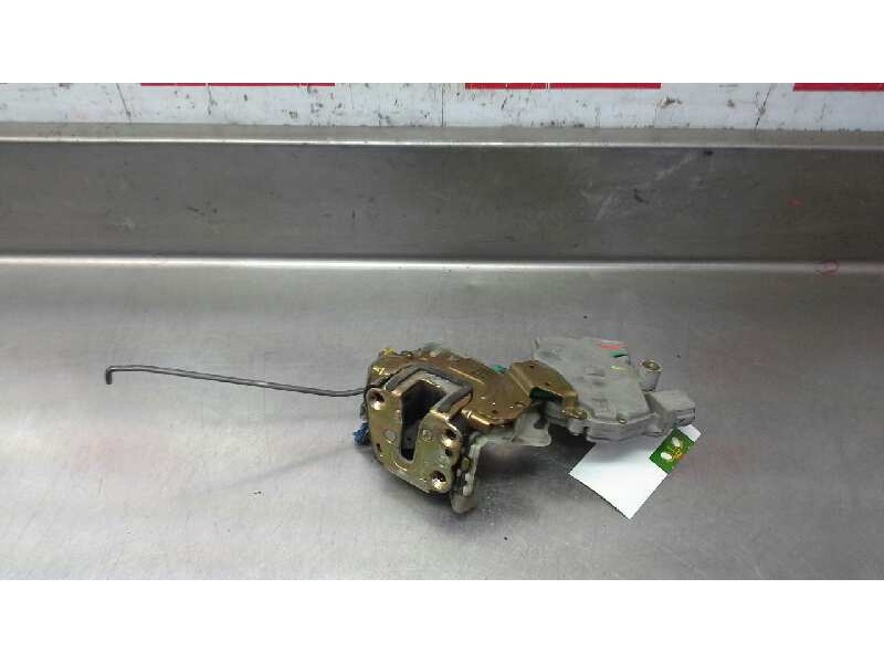 Recambio de cerradura puerta delantera izquierda para nissan terrano/terrano.ii (r20) 2.7 turbodiesel referencia OEM IAM   