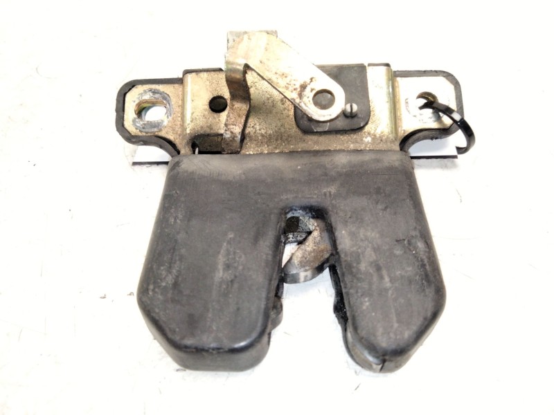 Recambio de cerradura maletero / porton para seat toledo ii (1m2) 1.9 tdi referencia OEM IAM 8D5827505D  