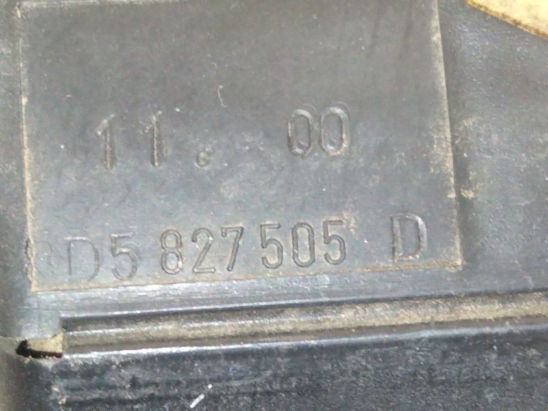 Recambio de cerradura maletero / porton para seat toledo ii (1m2) 1.9 tdi referencia OEM IAM 8D5827505D  