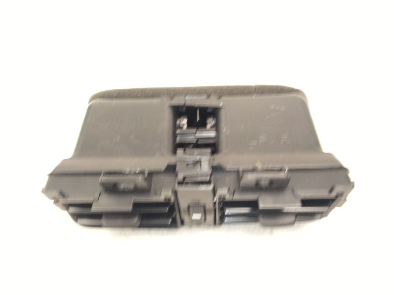 Recambio de aireador trasero central para isuzu d-max iii (tfr, tfs) 1.9 ddi (tfr87j, tfr87) referencia OEM IAM   