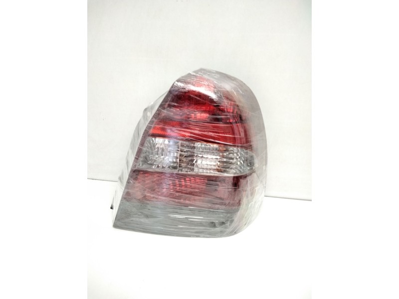 Recambio de piloto trasero derecho para daewoo nubira berlina cdx (1999) referencia OEM IAM 0311001420 001420R 