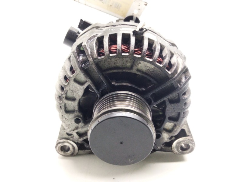 Recambio de alternador para peugeot 207/207+ (wa_, wc_) 1.6 hdi referencia OEM IAM   