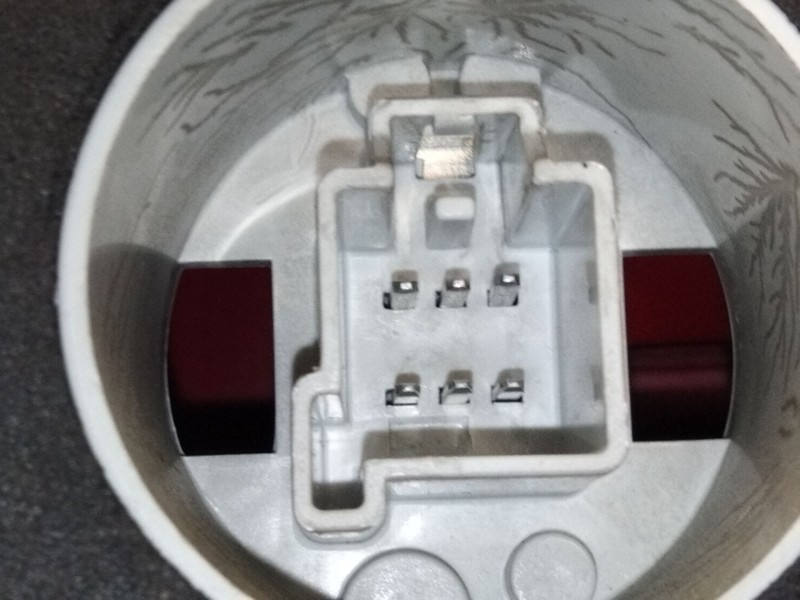 Recambio de piloto trasero izquierdo para ford focus i sedán (dfw) 1.6 16v referencia OEM IAM XS4113405BH  