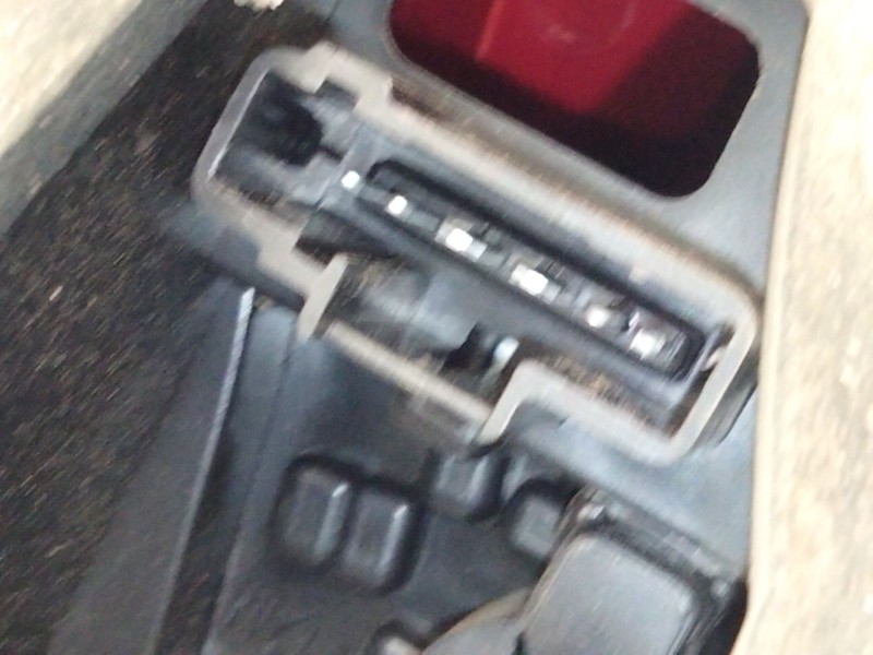 Recambio de piloto trasero derecho para peugeot 207/207+ (wa_, wc_) 1.6 hdi referencia OEM IAM   