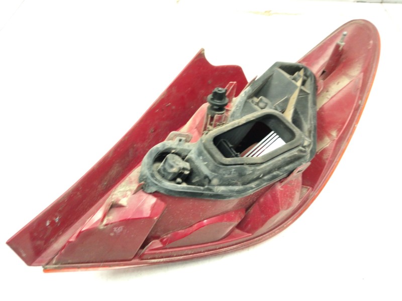 Recambio de piloto trasero izquierdo para peugeot 207/207+ (wa_, wc_) 1.6 hdi referencia OEM IAM   