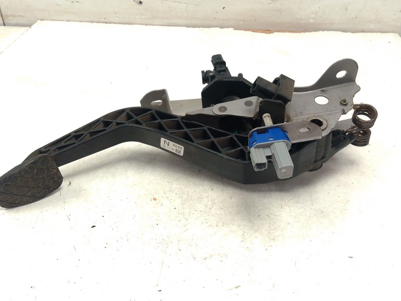 Recambio de pedal embrague para mazda cx-5 (ke, gh) 2.2 d (ke2fw) referencia OEM IAM   