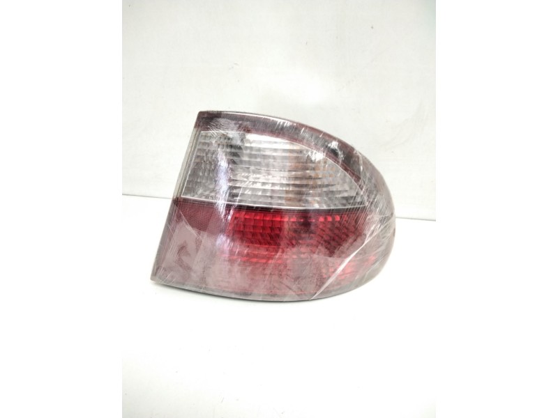 Recambio de piloto trasero derecho para daewoo lanos cool referencia OEM IAM 96500232 0348178 