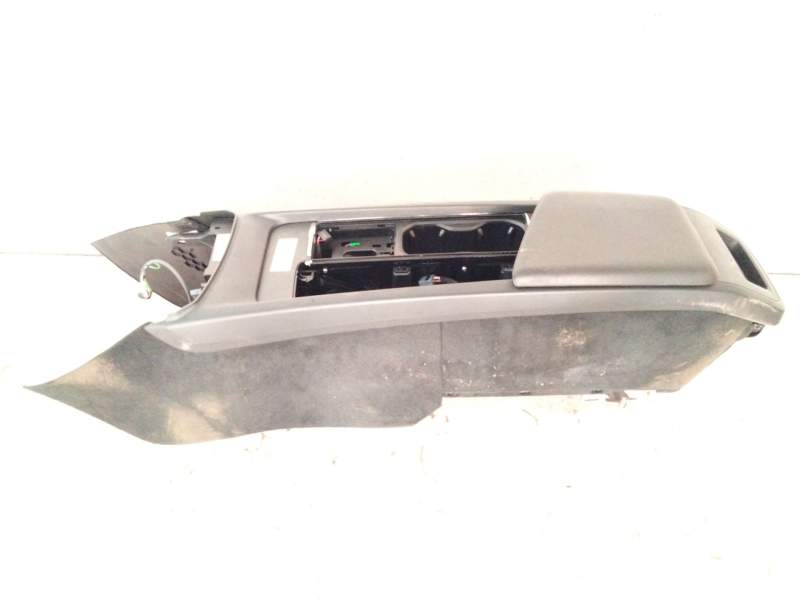 Recambio de consola central para volvo xc60 ii (246) b4 mild-hybrid awd referencia OEM IAM 31469679  