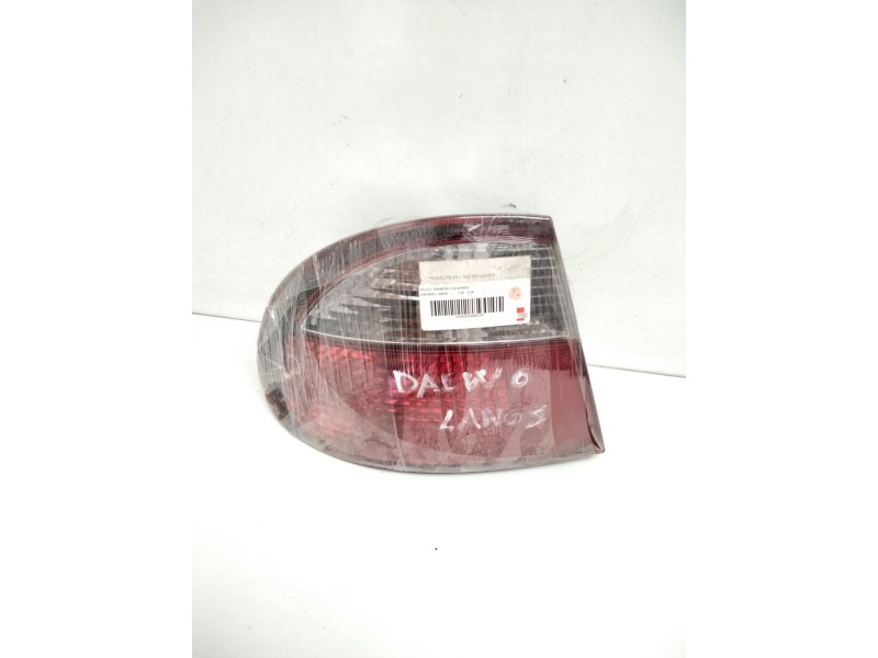 Recambio de piloto trasero izquierdo para daewoo lanos referencia OEM IAM 034616L  31952