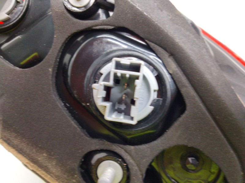 Recambio de piloto trasero derecho para mazda cx-5 (ke, gh) 2.2 d (ke2fw) referencia OEM IAM   