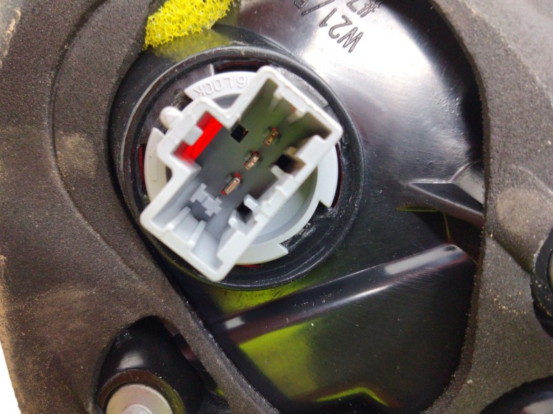 Recambio de piloto trasero derecho para mazda cx-5 (ke, gh) 2.2 d (ke2fw) referencia OEM IAM   