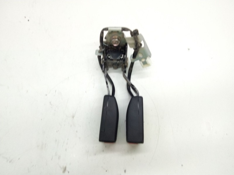 Recambio de enganche cinturon trasero central para mazda cx-5 (ke, gh) 2.2 d (ke2fw) referencia OEM IAM   