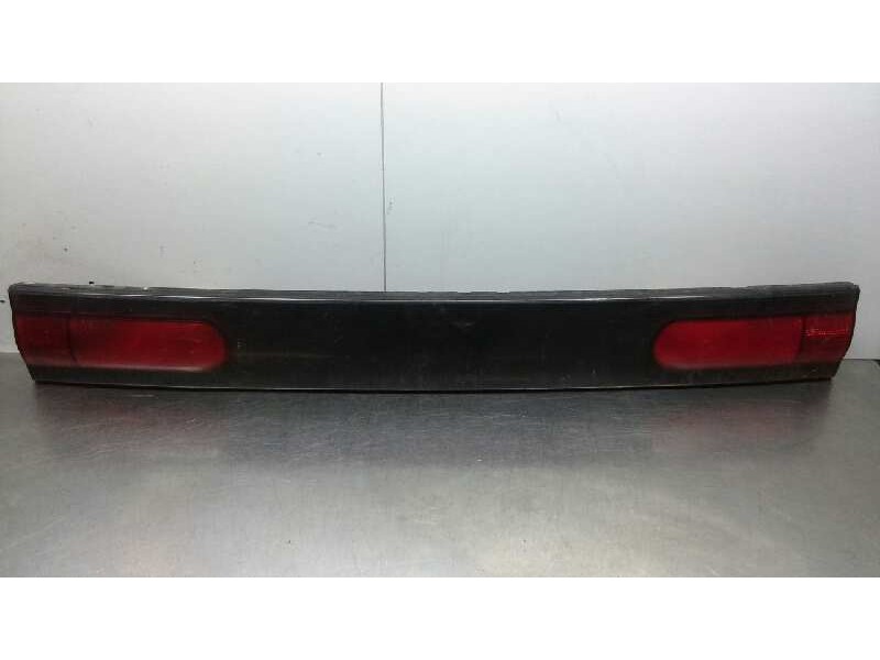 Recambio de piloto trasero central para renault 19 (b/c/l53) referencia OEM IAM   