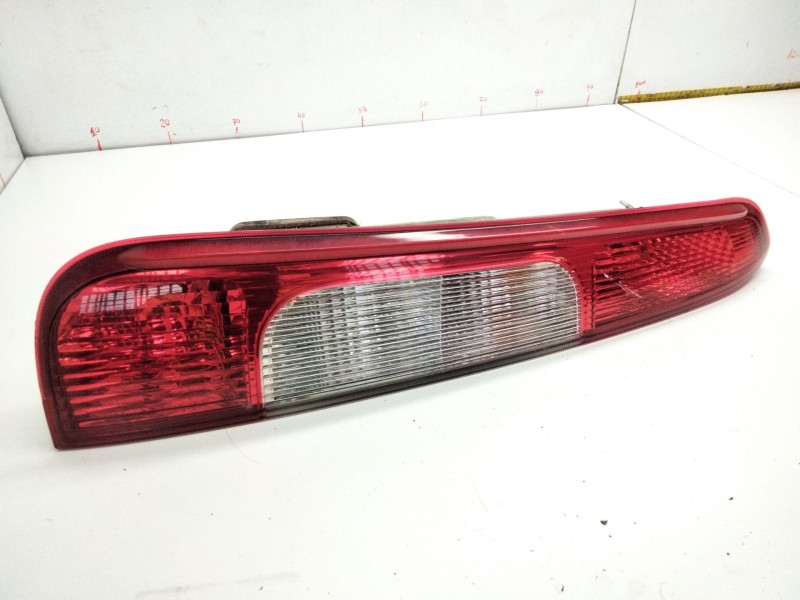 Recambio de piloto trasero izquierdo para ford focus c-max (dm2) 1.6 tdci referencia OEM IAM   