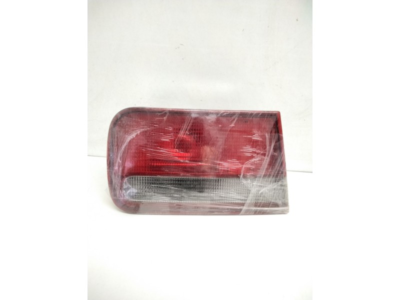 Recambio de piloto trasero derecho porton para honda accord berlina (cc/ce) 2.0 ls (cc7/ce8) referencia OEM IAM 9EL23620100 3415