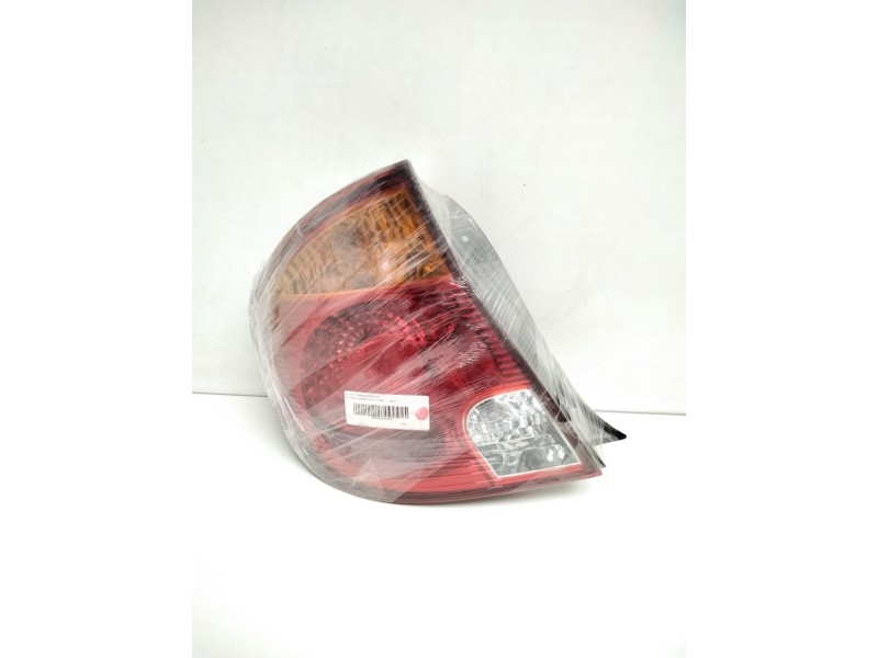 Recambio de piloto trasero derecho para hyundai accent (lc) 1.5 crdi cat referencia OEM IAM 92401257  