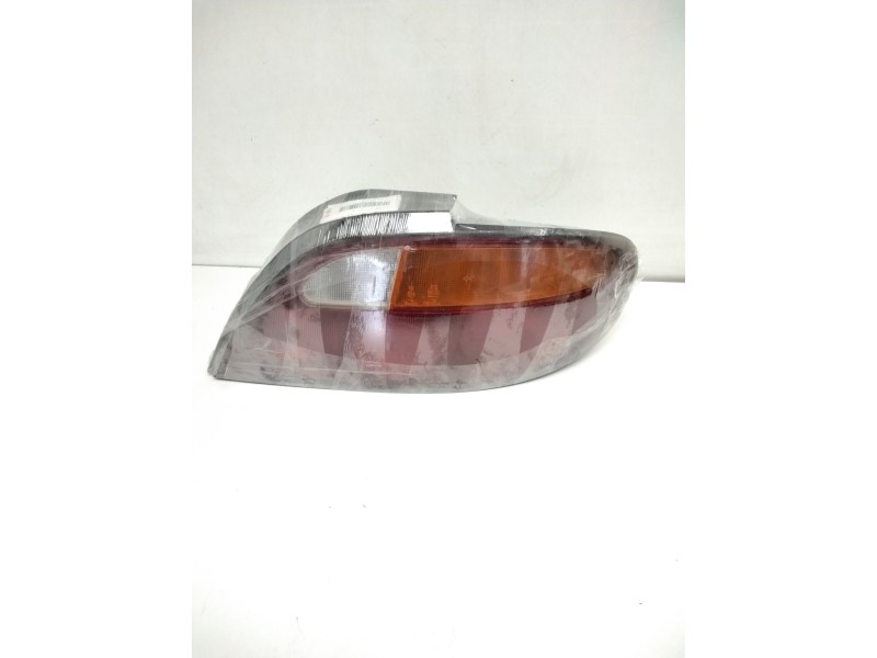 Recambio de piloto trasero derecho para hyundai lantra (j1) referencia OEM IAM R92402290  42785