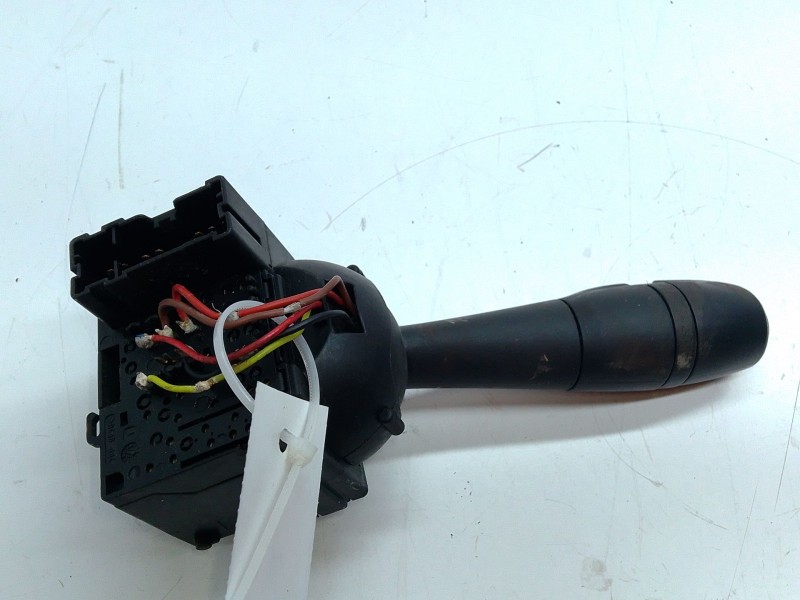 Recambio de mando luces para dacia duster (hs_) 1.2 tce 125 referencia OEM IAM E1109558  