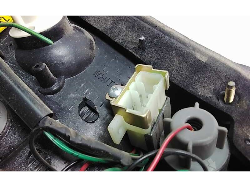 Recambio de piloto trasero derecho para hyundai pony (x2) referencia OEM IAM 7R011142  