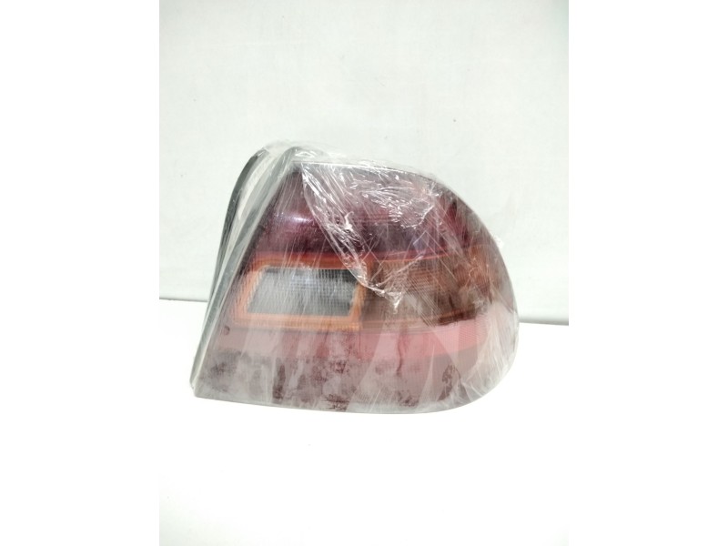 Recambio de piloto trasero derecho para honda civic berlina 3/4 (ej/ek) referencia OEM IAM KG4398  45811