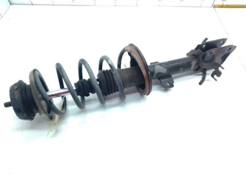 Recambio de amortiguador delantero derecho para dacia duster (hs_) 1.2 tce 125 referencia OEM IAM 8200813791D  