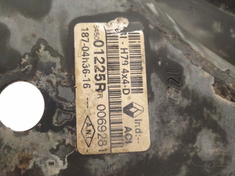 Recambio de brazo suspension inferior delantero derecho para dacia duster (hs_) 1.2 tce 125 referencia OEM IAM   