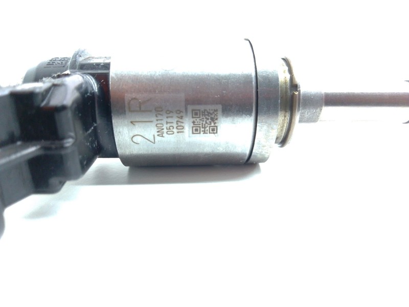 Recambio de inyector para dacia duster (hs_) 1.2 tce 125 referencia OEM IAM   