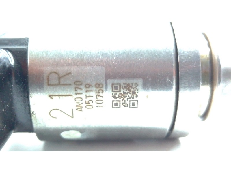 Recambio de inyector para dacia duster (hs_) 1.2 tce 125 referencia OEM IAM   