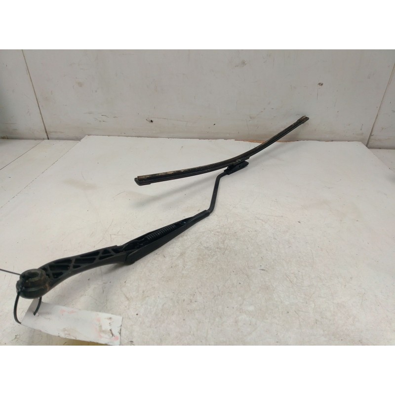 Recambio de brazo limpia delantero izquierdo para fiat qubo (225_) 1.3 d multijet (225cxb1a, 225axb1a, 225cxb11, 225axb11,... re
